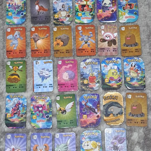 Pokemon metal caps like new, set of 35 pieces