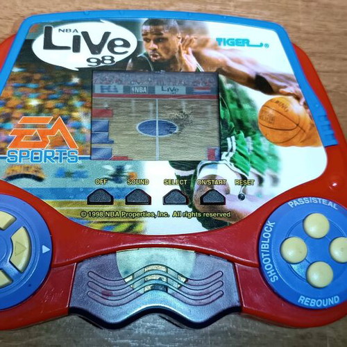NBA Console 1998 non-working collectible piece without cover