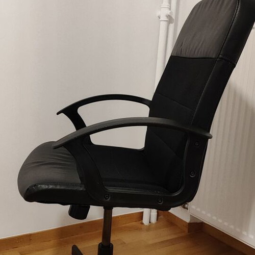 IKEA RENBERGET office chair swivel, like new, Bomstad black