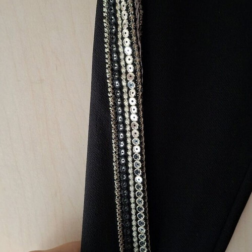 Anel leggings pants new with sequin design, size M