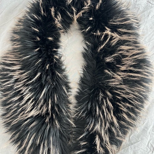 Gas women's faux fur collar like new, black