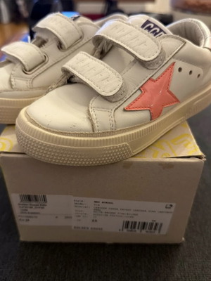 Golden Goose shoes like new, size 25, white athletic