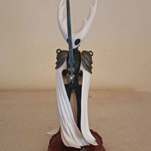 Figura del Rey Pálido Hollow Knight new collectible figure