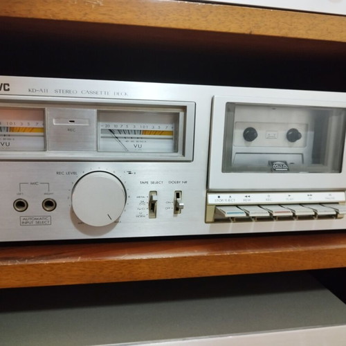 Vintage JVC Hi-Fi Stereo System with Turntable, Cassette Player, Equalizer, 2 Speakers and 5 Vinyl Records