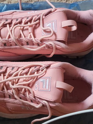 Fila women's sports shoes size 38, pink