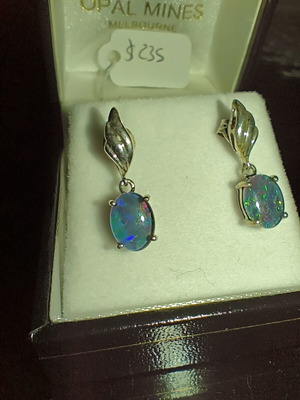 Silver earrings pair with opal, new, 925 sterling from Australia