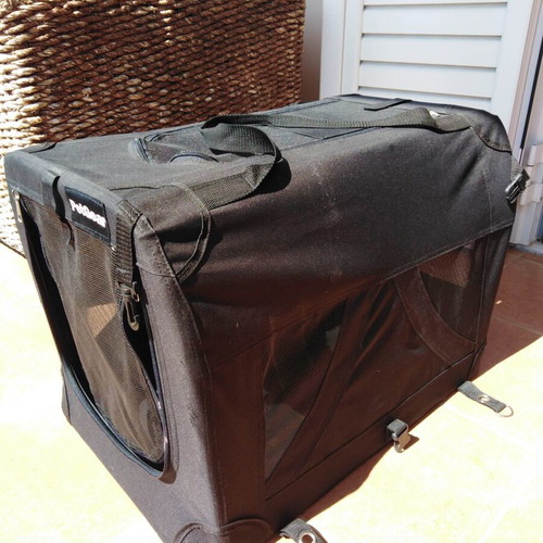 Pet Carrier like new, travel bag for dog or cat