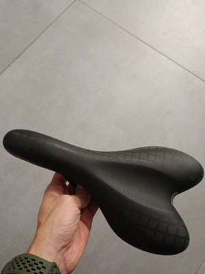 Sele Royal bicycle saddle like new