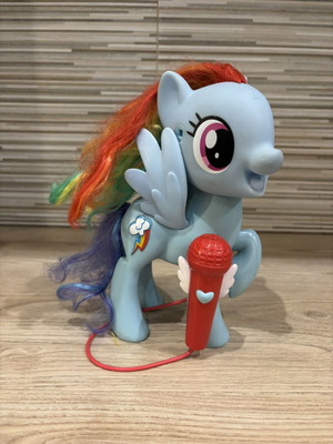 Hasbro My Little Pony Rainbow Dash singing figure (E1975110)