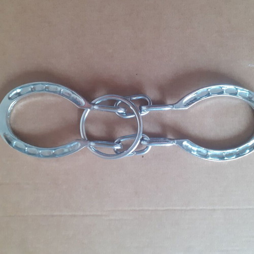 Metal and wooden puzzle like new, set of 2 pieces