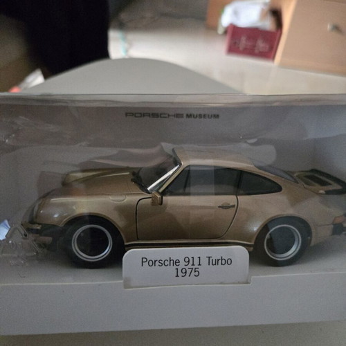 Porsche 911 Turbo 1975 used from Porsche museum 2010