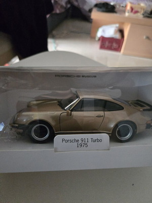 Porsche 911 Turbo 1975 used from Porsche museum 2010