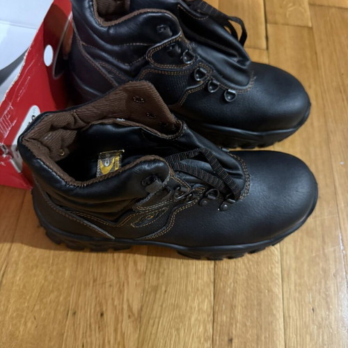 Cofra work boots new, size 39, black