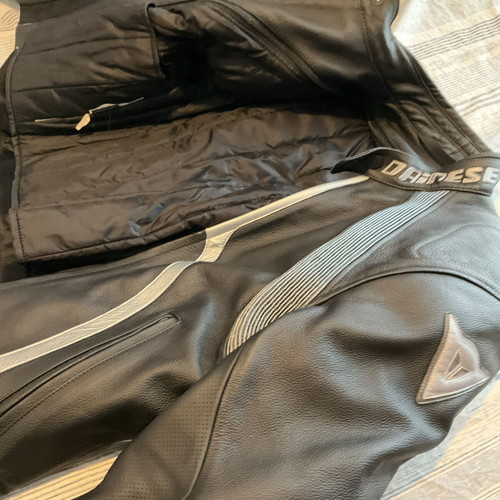 Dainese leather full reinforced jacket unisex new size 46 (S-M)