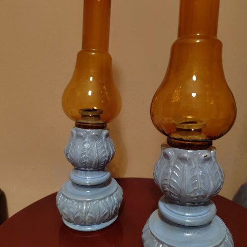 Vintage oil lamp collectible with brown glass chimney like new