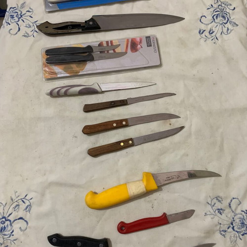 Kitchen knives used, assorted set, unsharpened