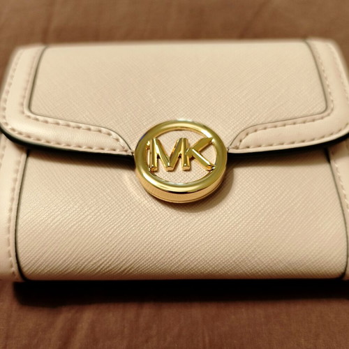 Michael Kors Leida Medium Bifold Wallet, powder blush