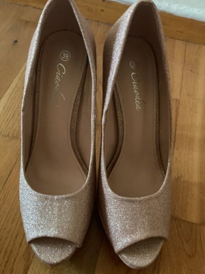 Γόβα peep toe μοναδική λάμψη καινούργια, μέγεθος 39
