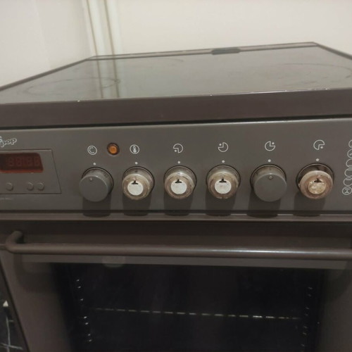 Pitsos electric oven with ceramic hobs used
