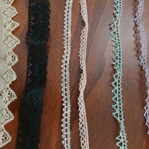 Vintage lace from the 1960s like new, set of seven pieces
