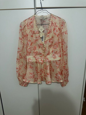 Zini Boutique shirt new, colorful print with pearl buttons, size S