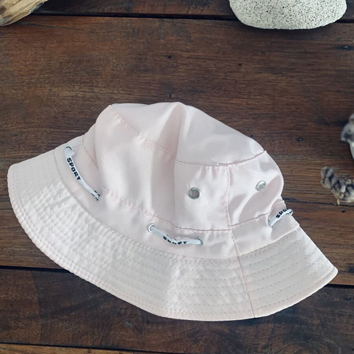 Beach hat like new, soft pink, size 59