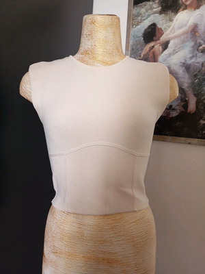 Zara women's blouse like new, size S, cream color