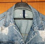 Stradivarius denim jacket with rips like new, blue, size L