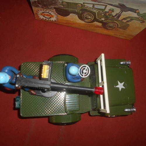 Lyra Army Desert Patrol Jeep battery-powered vintage toy 1970