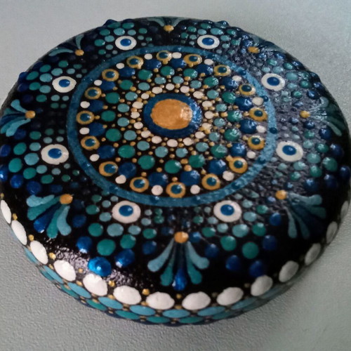 Handmade mandala decoration new, plaster stone 7 cm