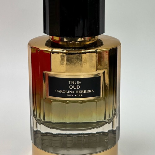 Carolina Herrera True Oud 100ml Eau de Parfum like new