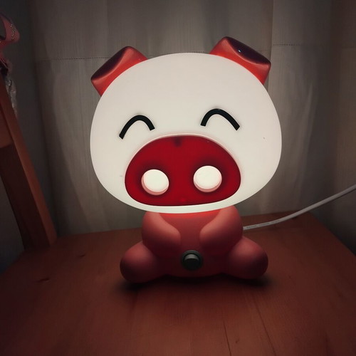 Children's pig lamp like new