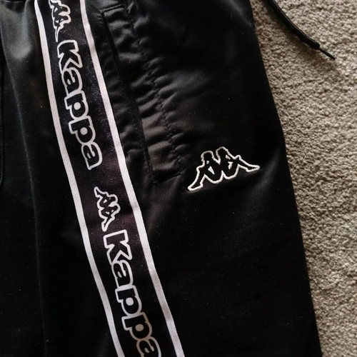 Kappa shorts black, medium fitting small, like new