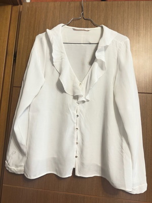 Zara white shirt like new, size M