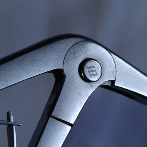 Surgical instruments used, stainless steel with gold-plated handles