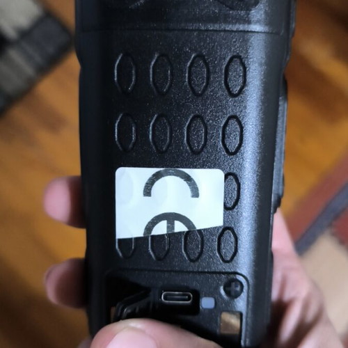 Baofeng 8 watt wireless radio like new with case and flashlight