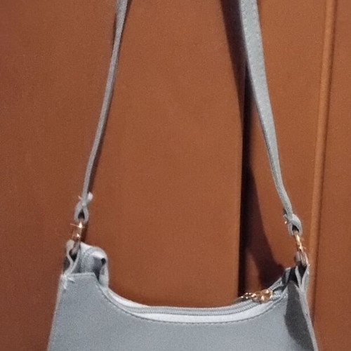 Small shoulder bag turquoise with gold details, new