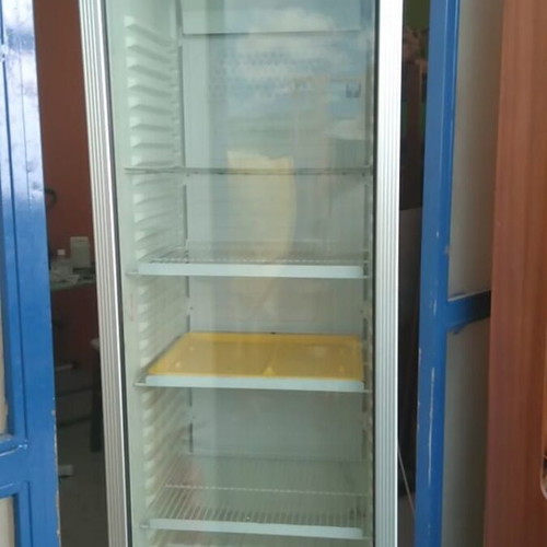 Climaitalia CL390 Display Fridge like new, 390 lt