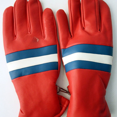 Vintage winter leather gloves red, new from the 80s