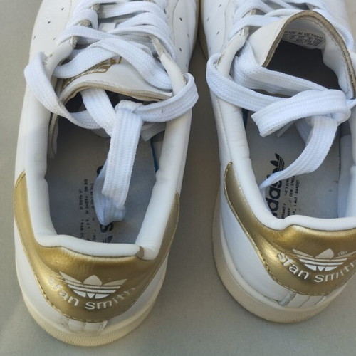 Adidas Stan Smith unisex sneakers used, size 40.5, white with gold details