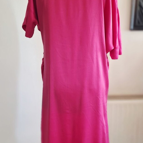 Attic and Barn Satin Silk Dress like new, fuchsia, asymmetrical
