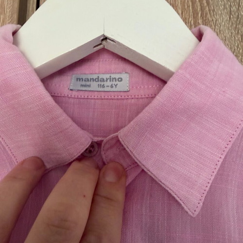 Mandarino pink shirt 6 years like new, unworn