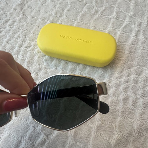 Marc Jacobs Sunglasses MARC 496/S Like New Black & Gold