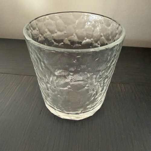 Set of 16 glass tumblers with embossed honeycomb design, new