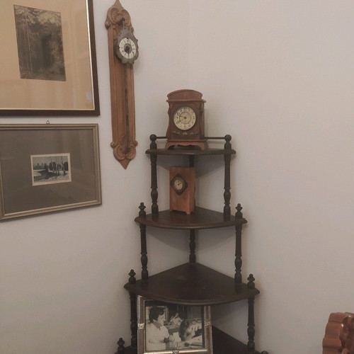 Wooden corner console used collectible from 1938 with 5 shelves