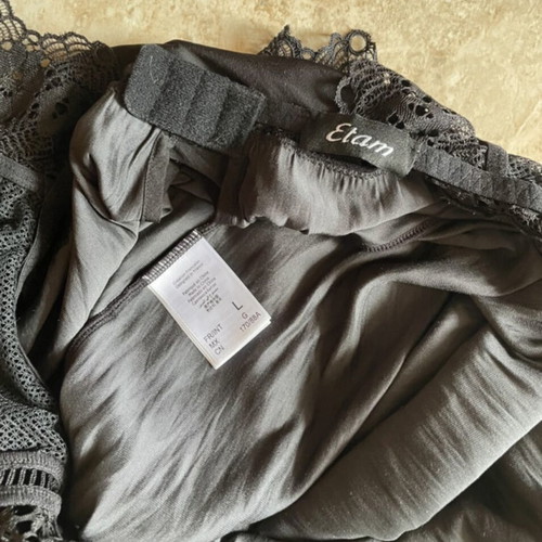 Woman’s nightwear Etam like new, size L, black