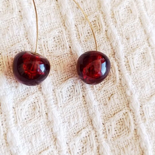 Cherry earrings like new, minimal gold design