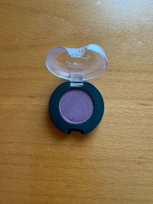 Body Shop single eyeshadow purple lightly used