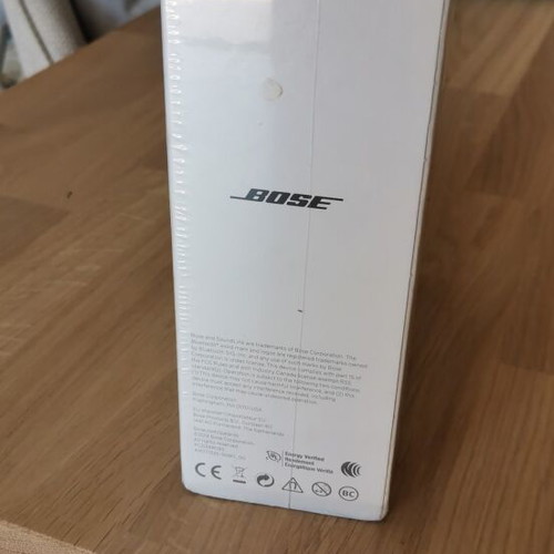 Bose SoundLink Color II portable Bluetooth speaker new