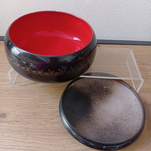Vintage Russian Hand Painted Enamel Round Box, Metal Lacquer, 13cm